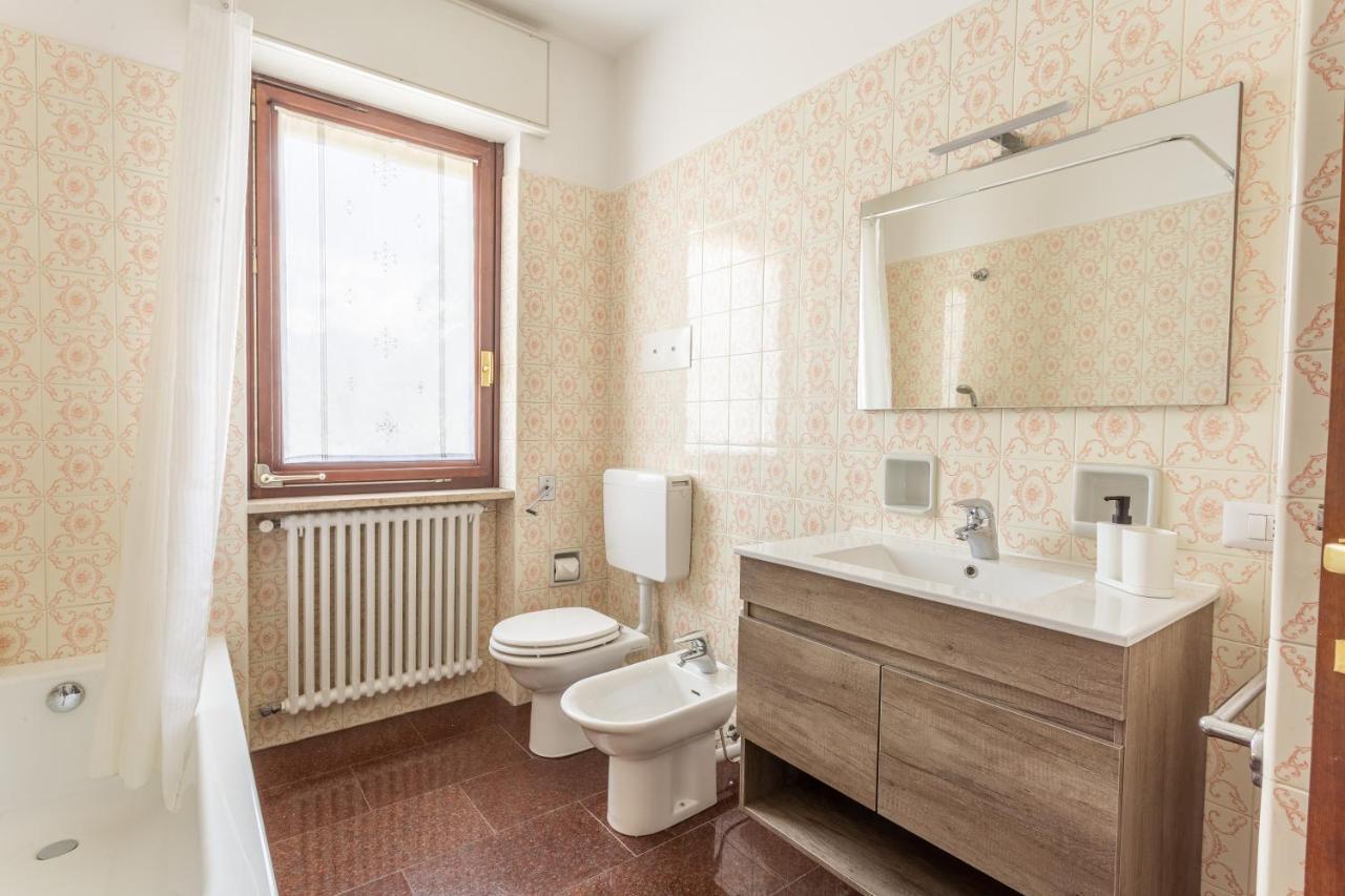 Baveno Beach - Charming Flat With Garden Dış mekan fotoğraf